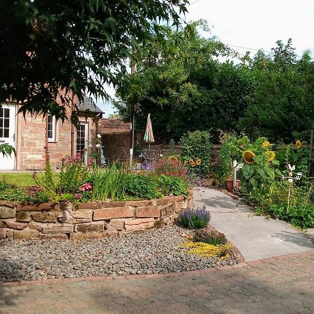 Laurieknowe Coach House Villa ดัมฟรีส์ ภายนอก รูปภาพ